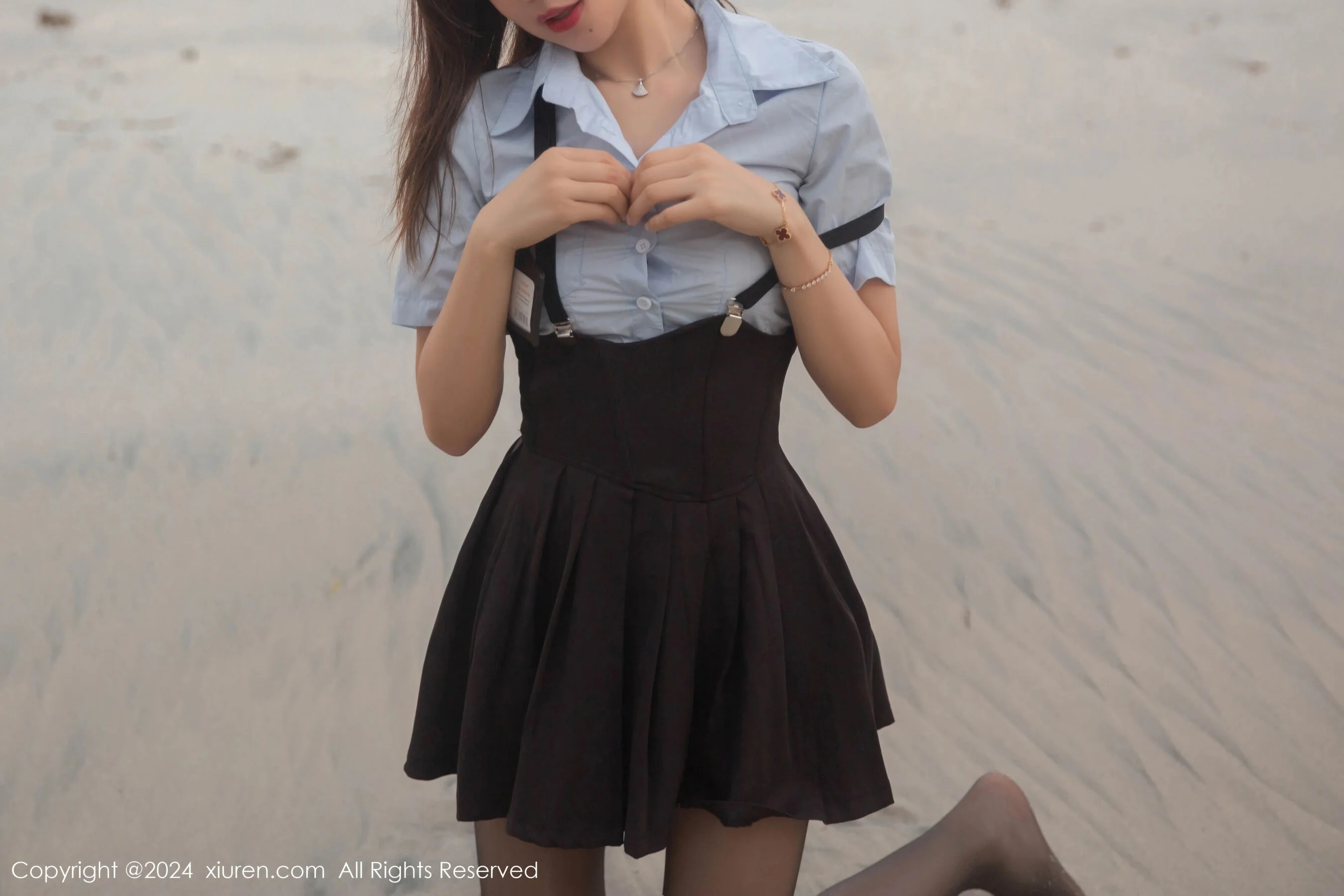 绮里嘉ula - Photo 27