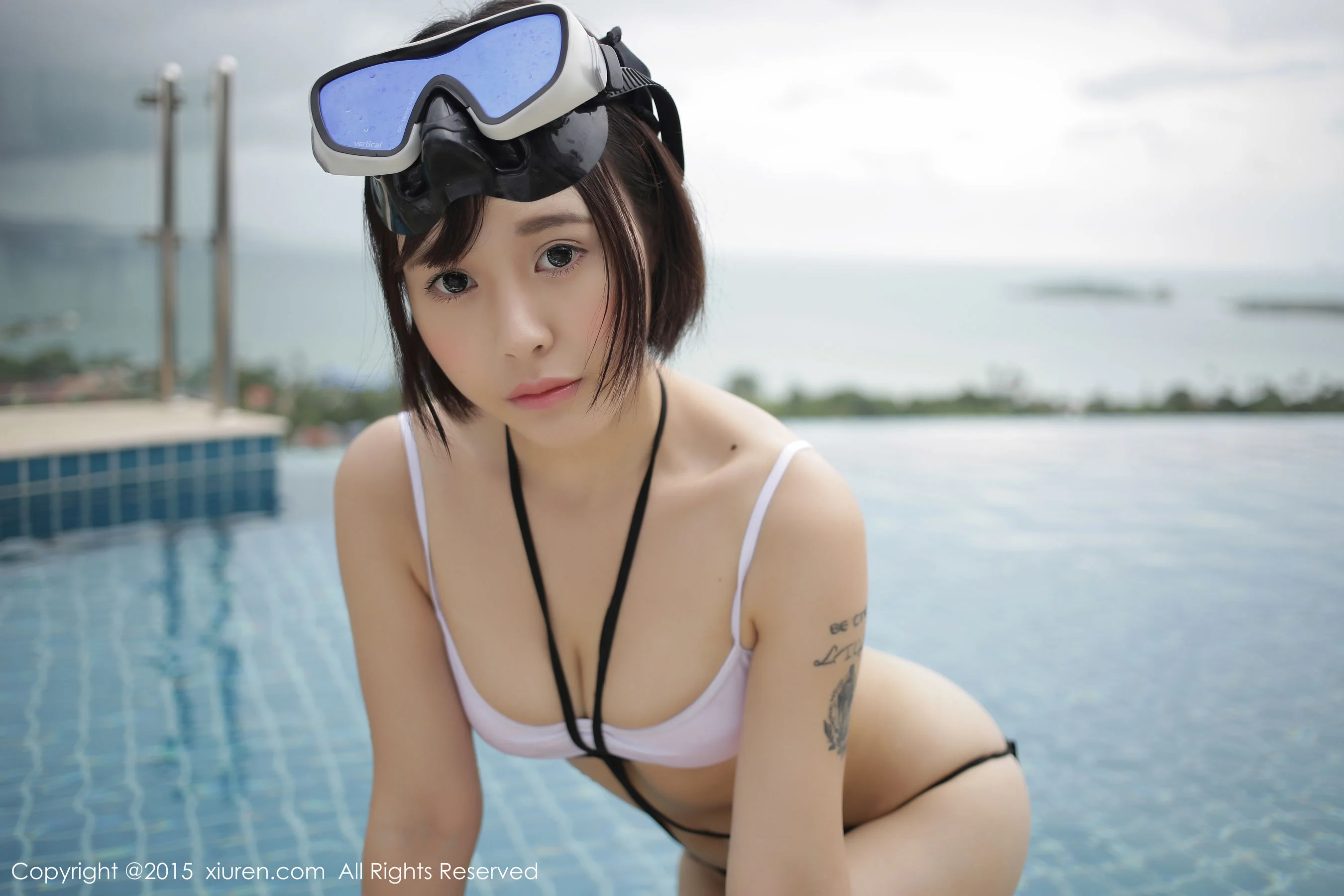 Evelyn艾莉 - Photo 2