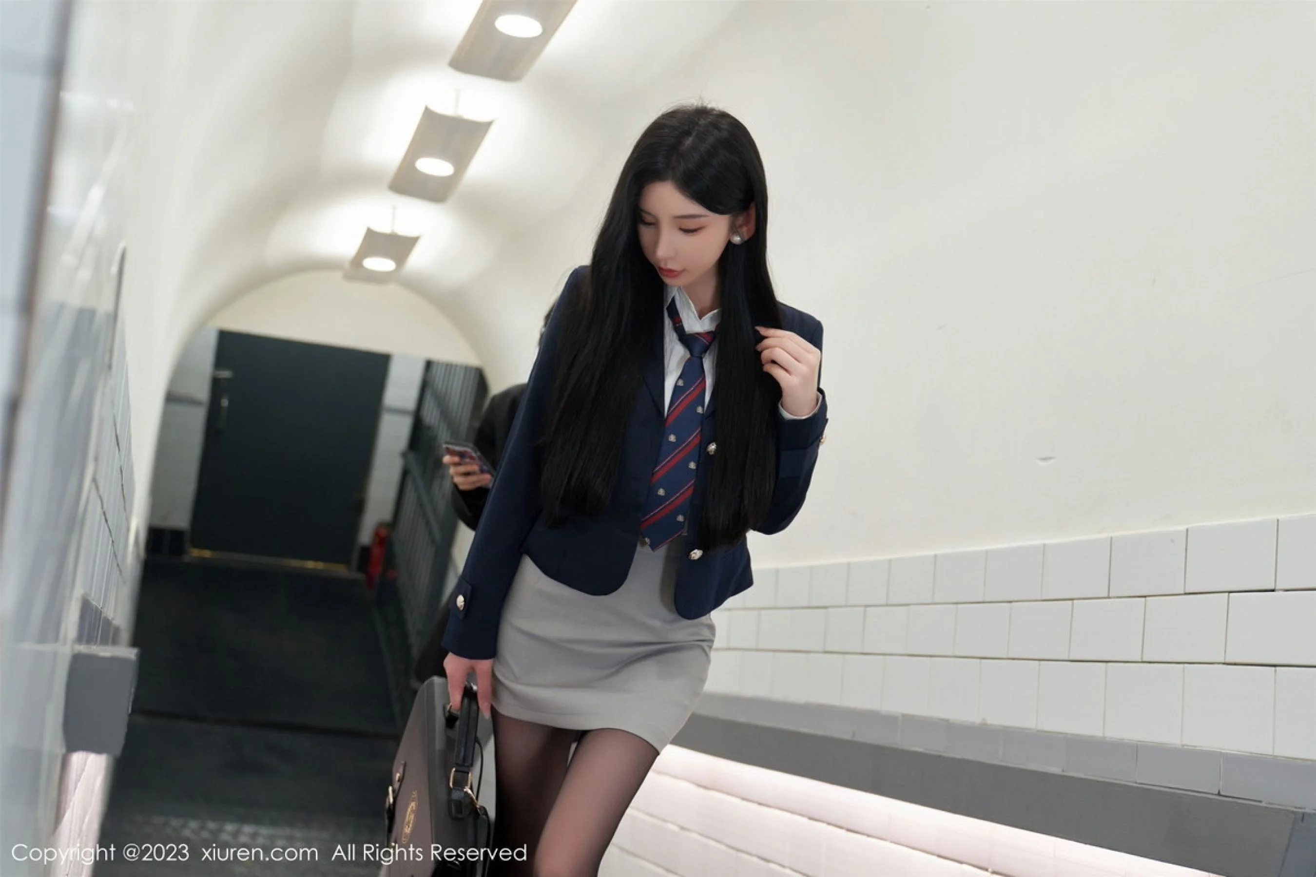 周于希Sally - Photo 4