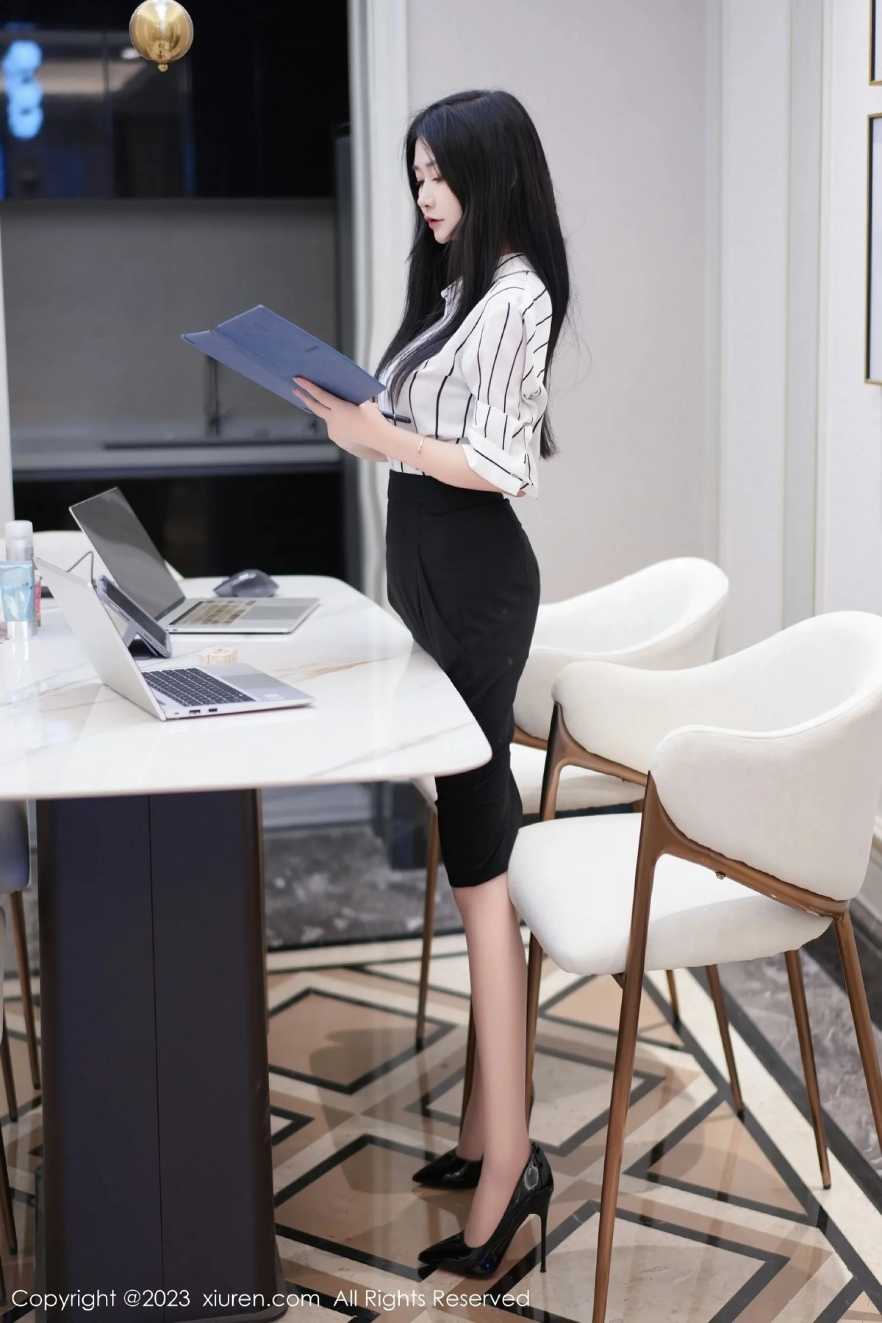 laura阿姣 - Photo 2