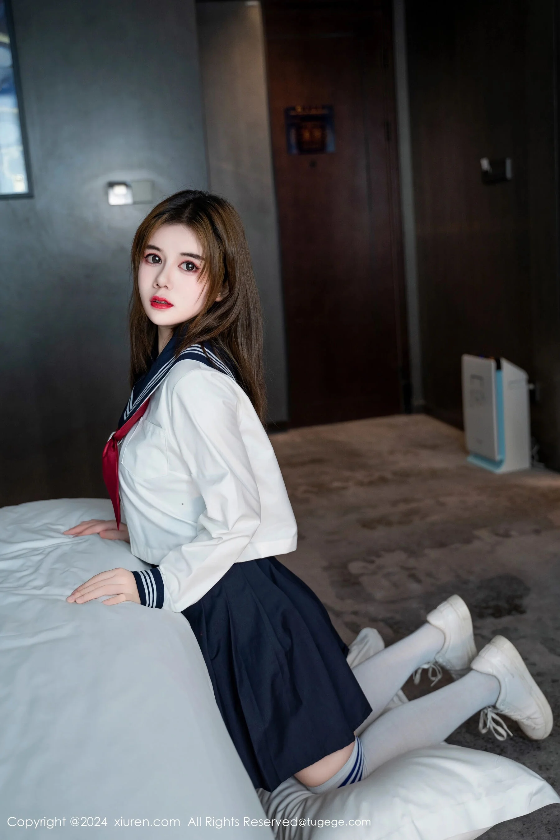 凌彩烟 - Photo 10