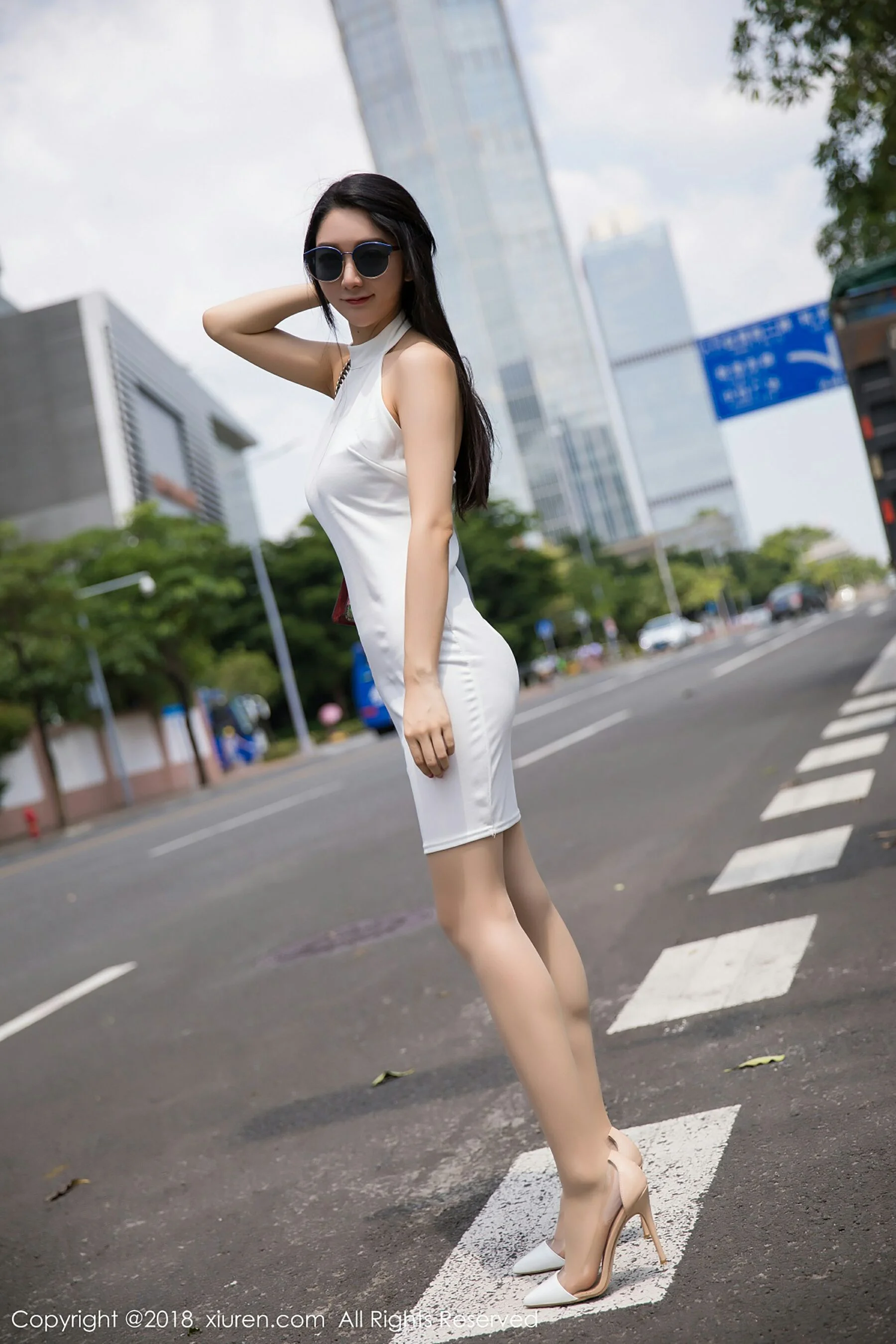 Angela小热巴 - Photo 4