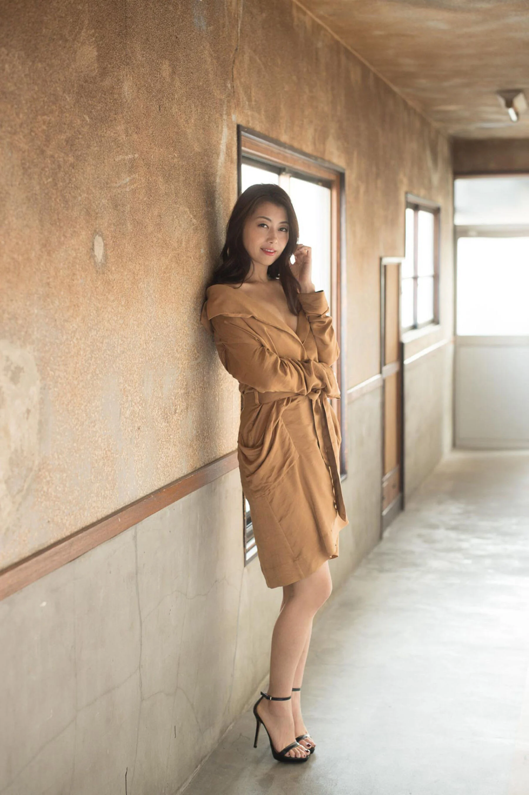 北条麻妃《超浓密ヘアヌード「エロスの交歓」》 - Photo 2