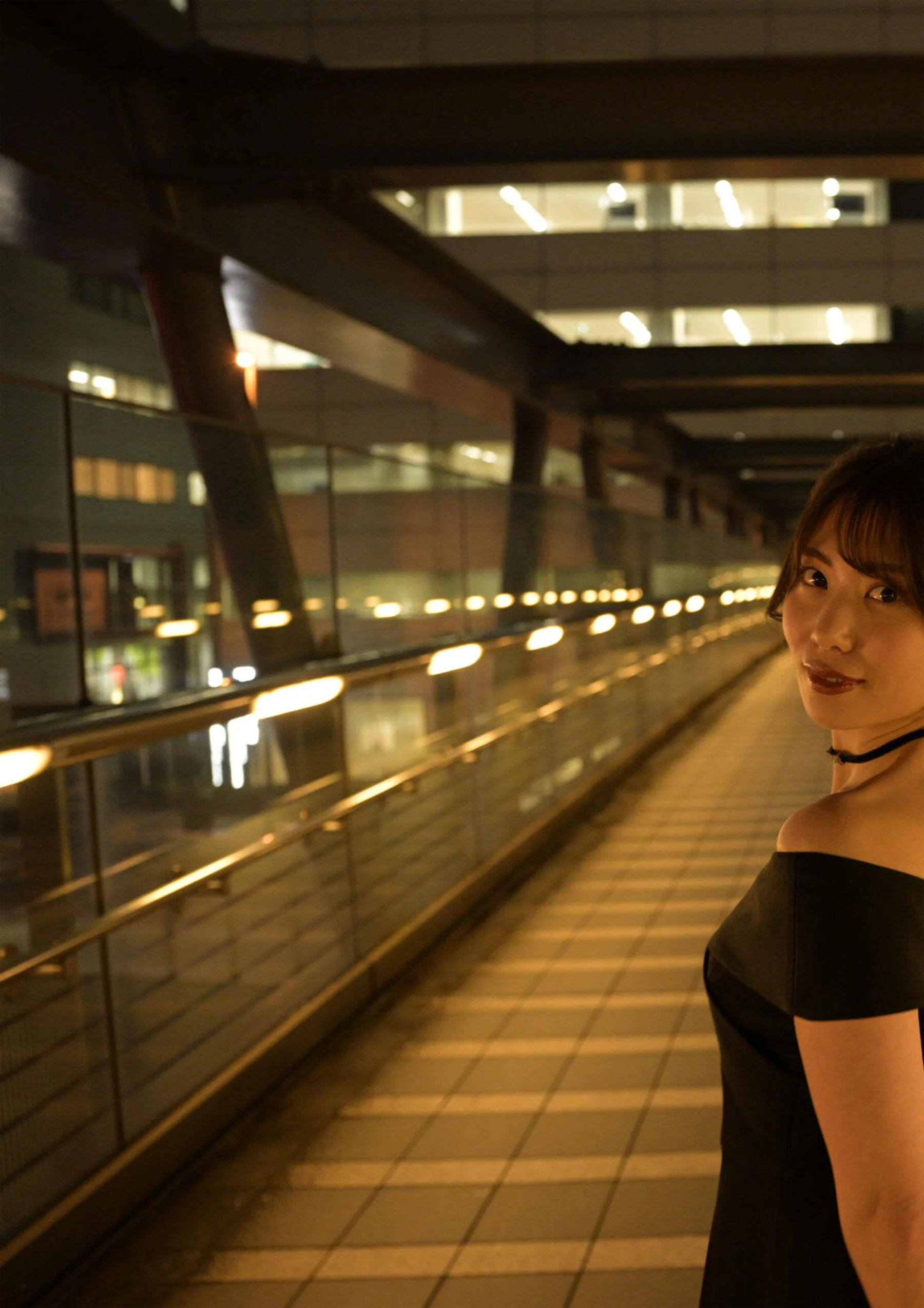 山岸逢花《R246》 - Photo 9