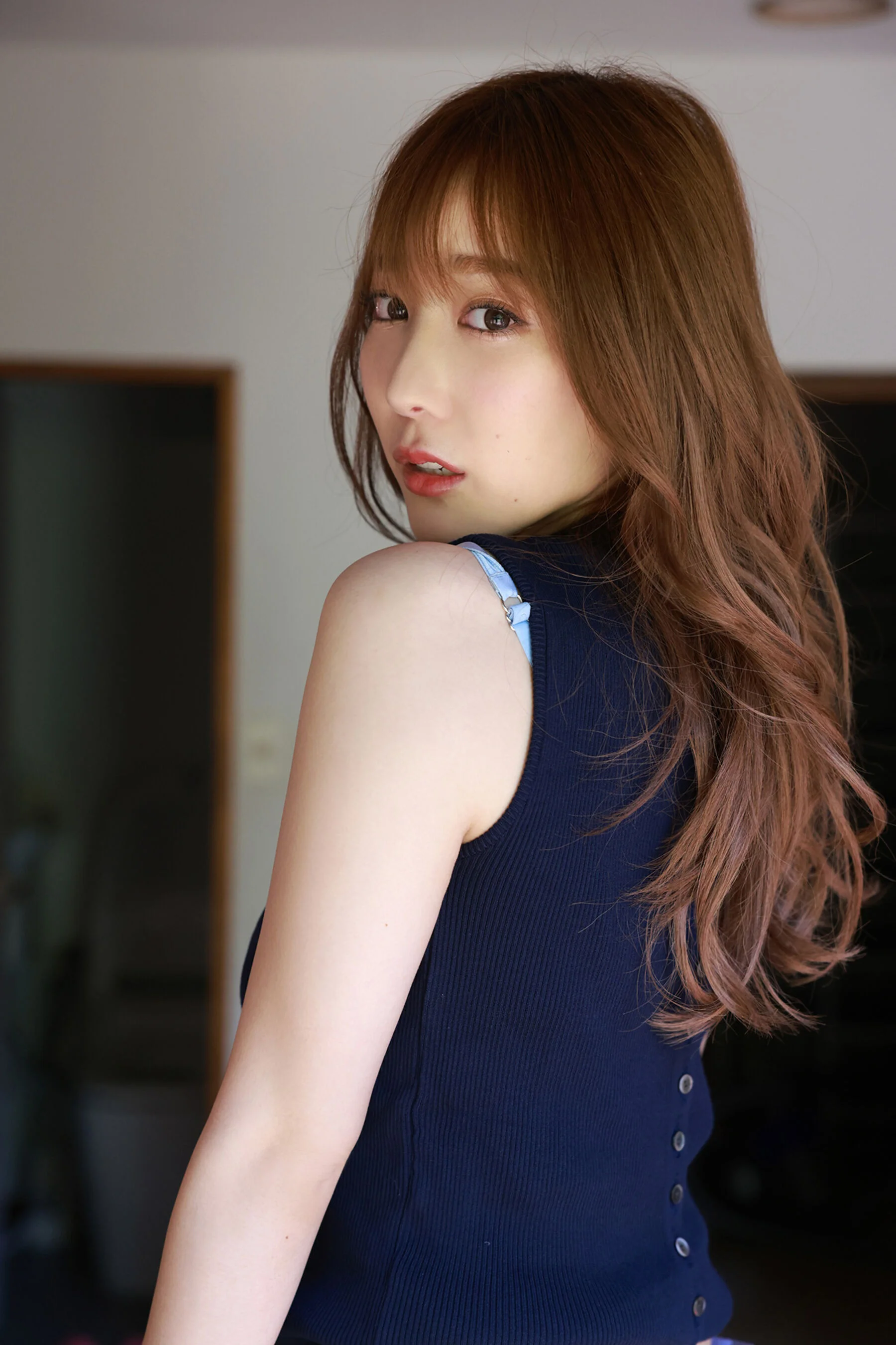 小宵虎南《とろふわH乳ヌード》 - Photo 11