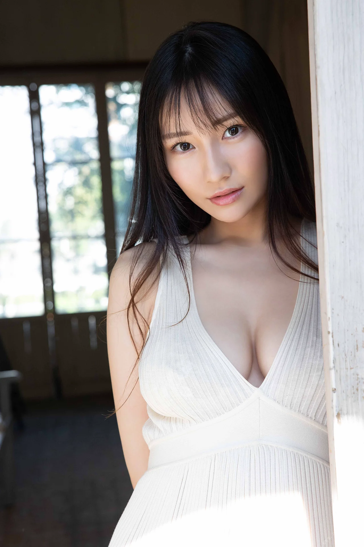 山手梨爱《福冈生まれの天然Iカップ》 - Photo 2
