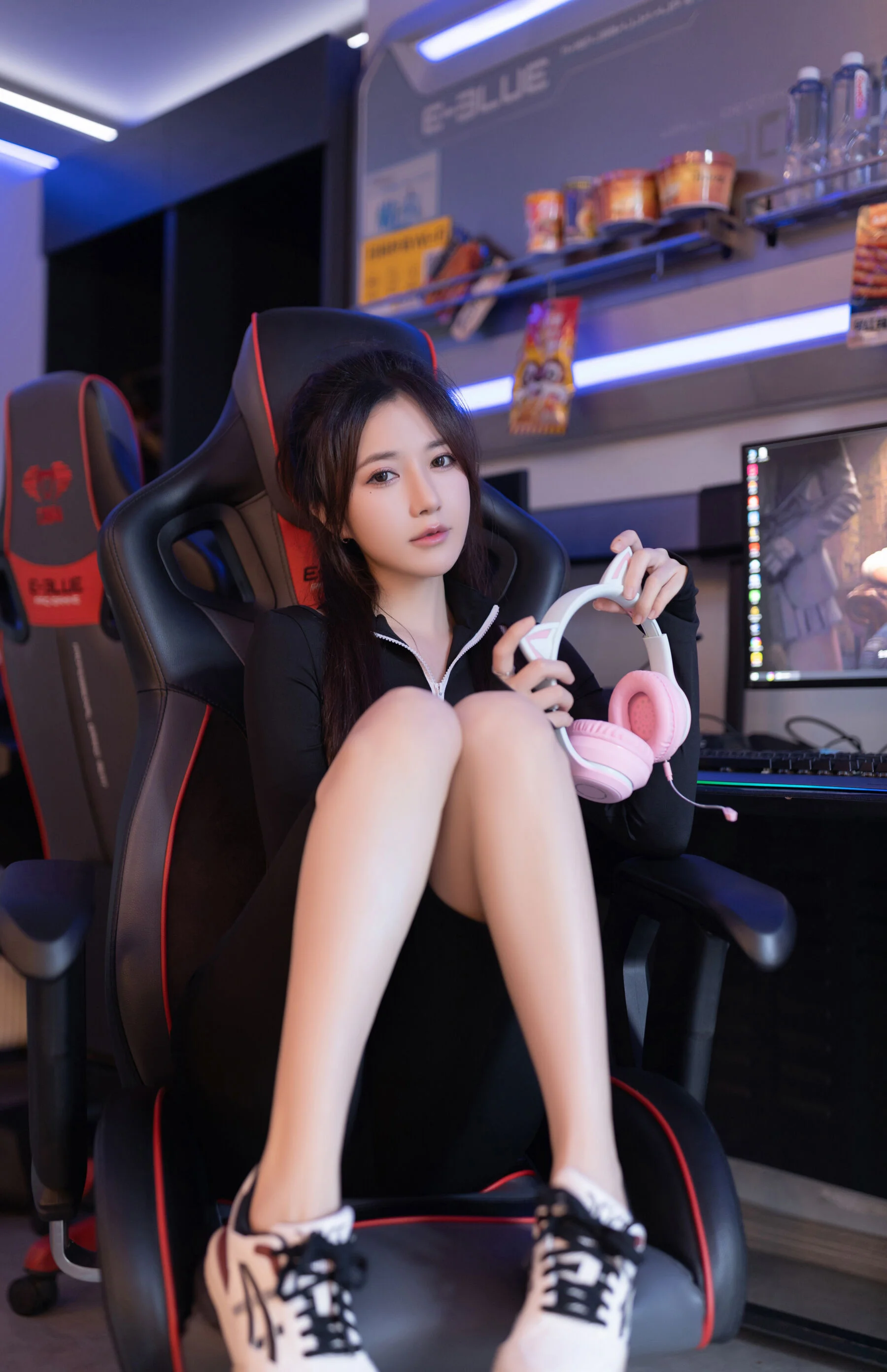 鱼子酱Fish《电竞少女》 - Photo 4