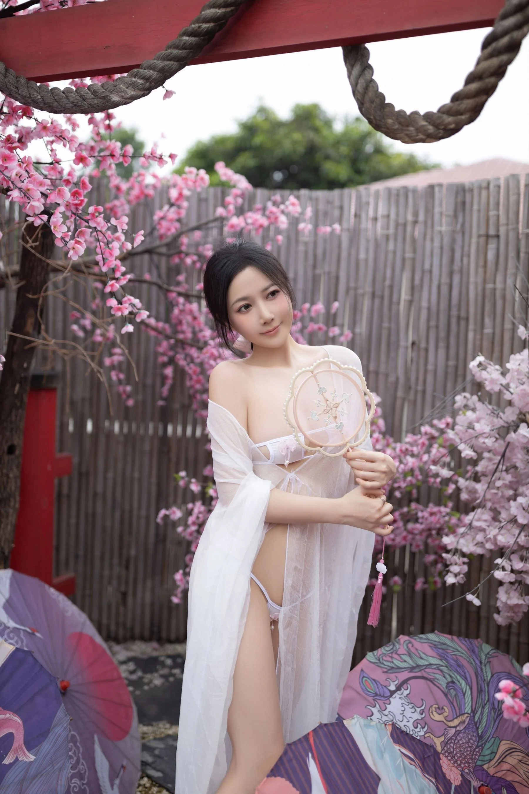 鱼子酱Fish《花想容》 - Photo 2