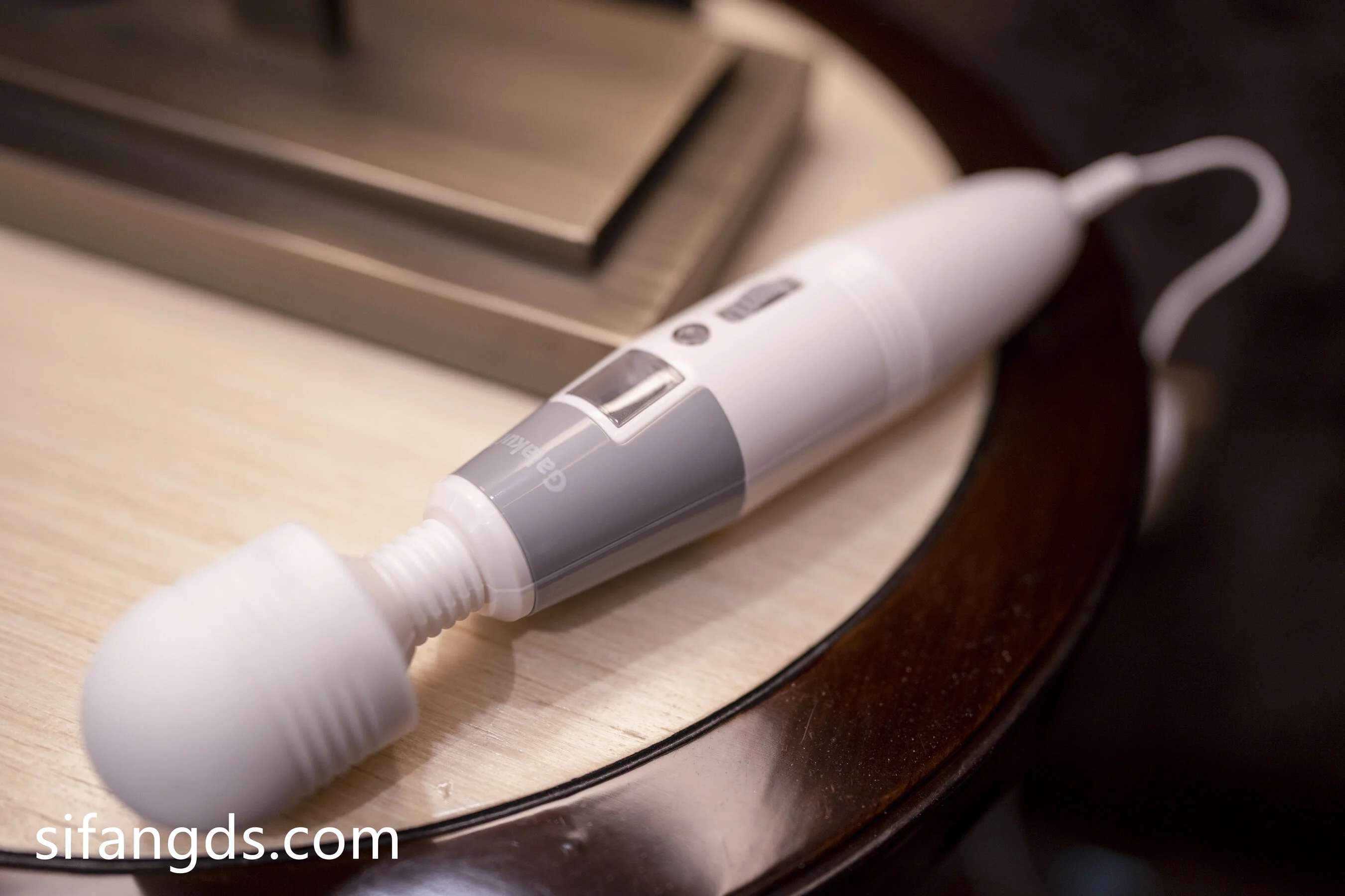 潘思沁&温心怡《私购流出》 - Photo 2