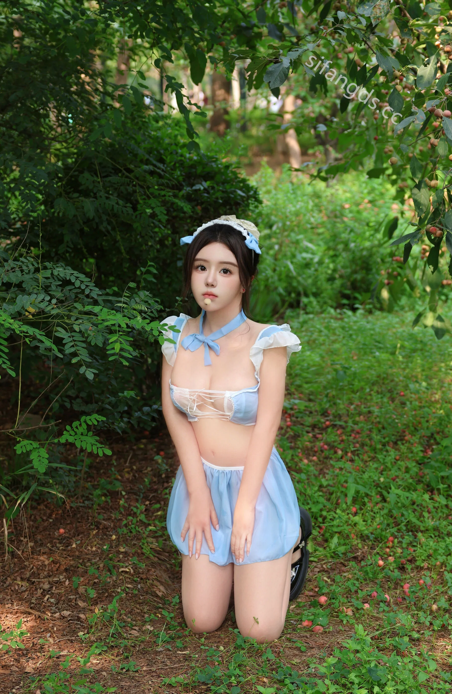 小薯条nienie《私购流出+性爱视频》 - Photo 27
