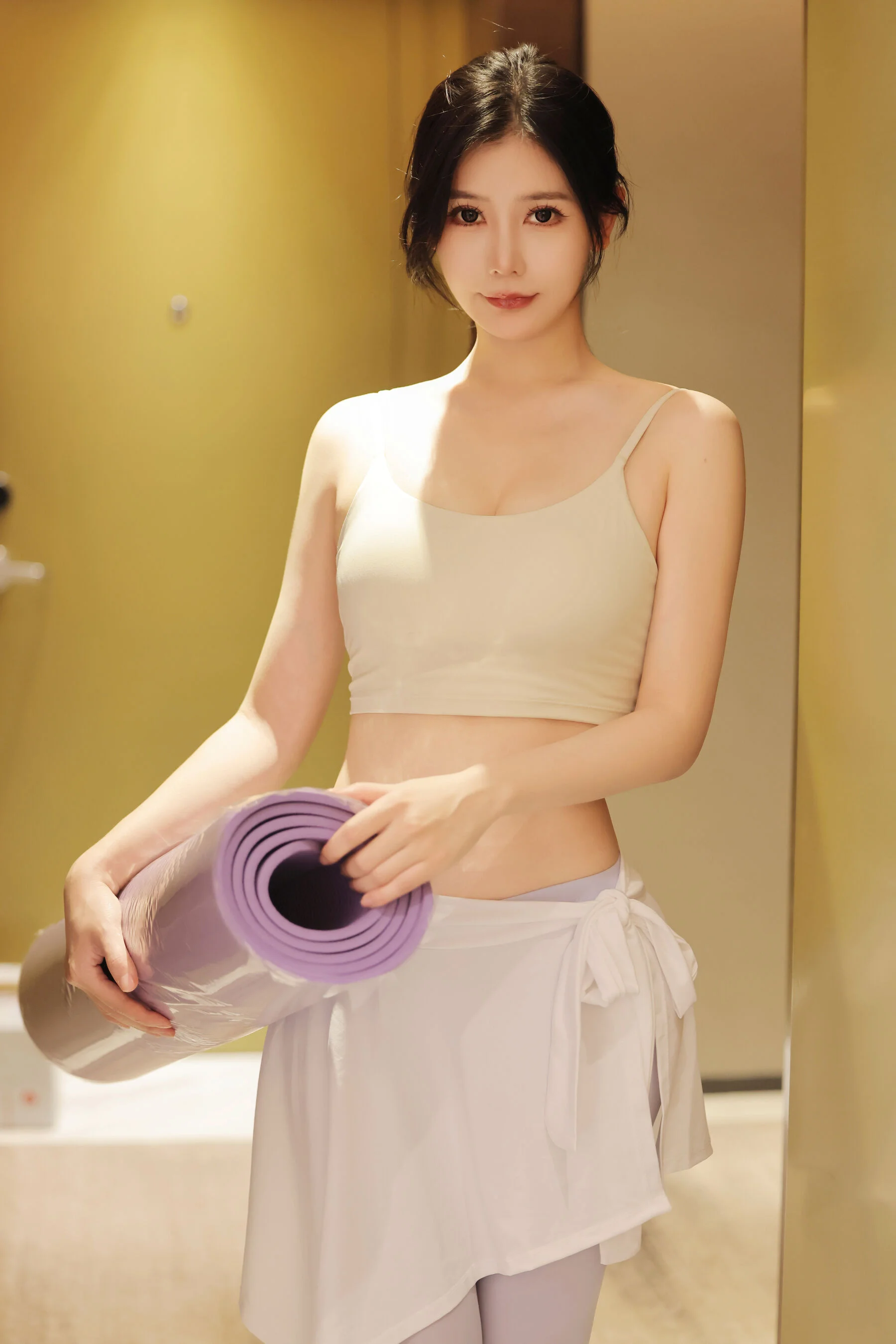 尹甜甜《瑜伽老师》 - Photo 5