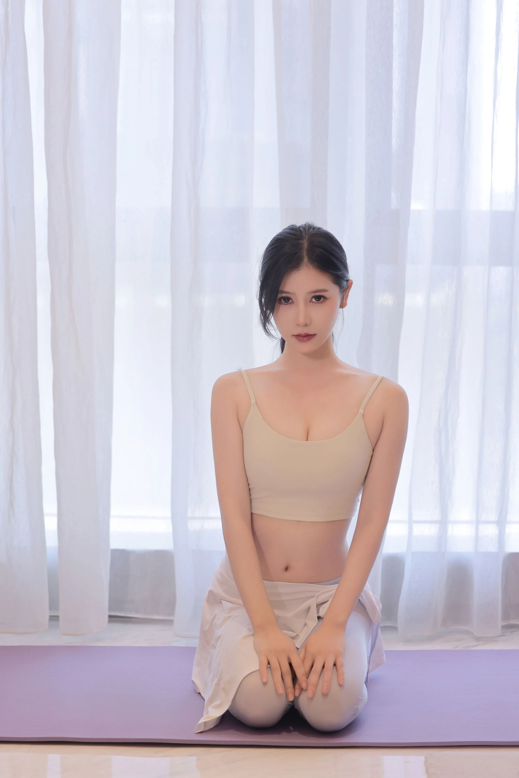 尹甜甜《瑜伽老师》 - Photo 8