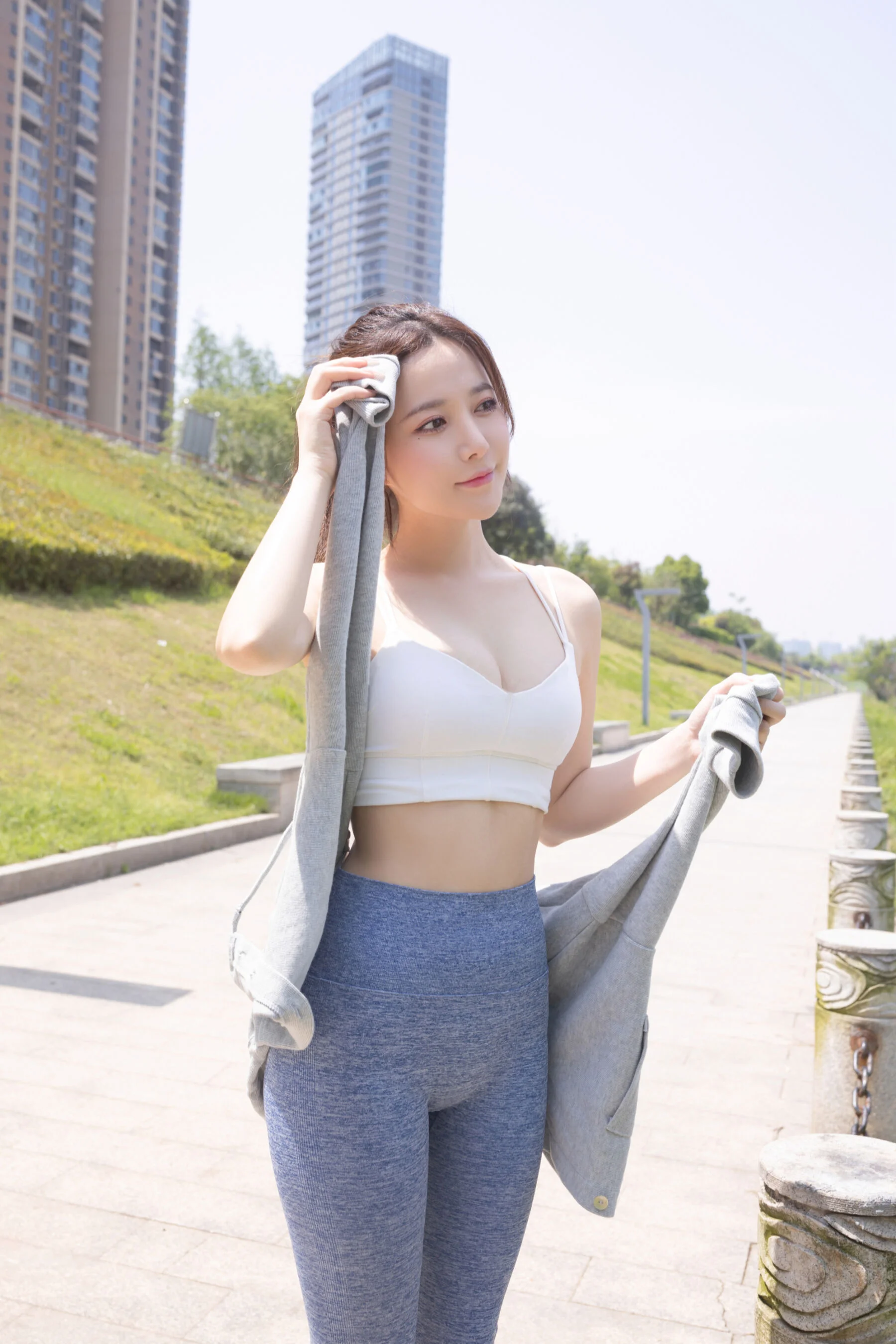 鱼子酱Fish《瑜伽服》 - Photo 3