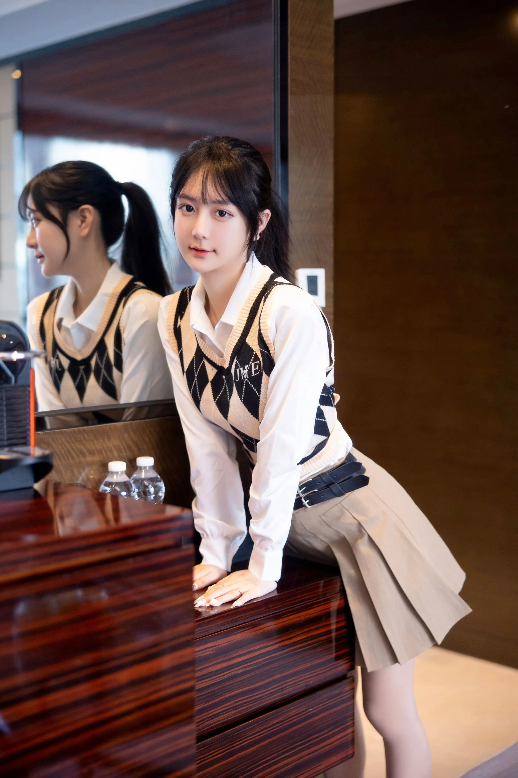 谢小蒽《电动棒》 - Photo 5