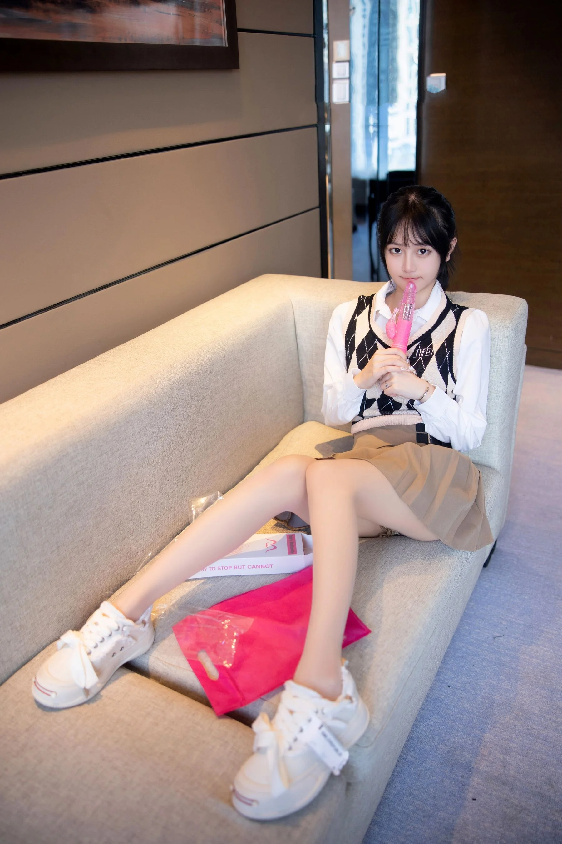 谢小蒽《电动棒》 - Photo 15