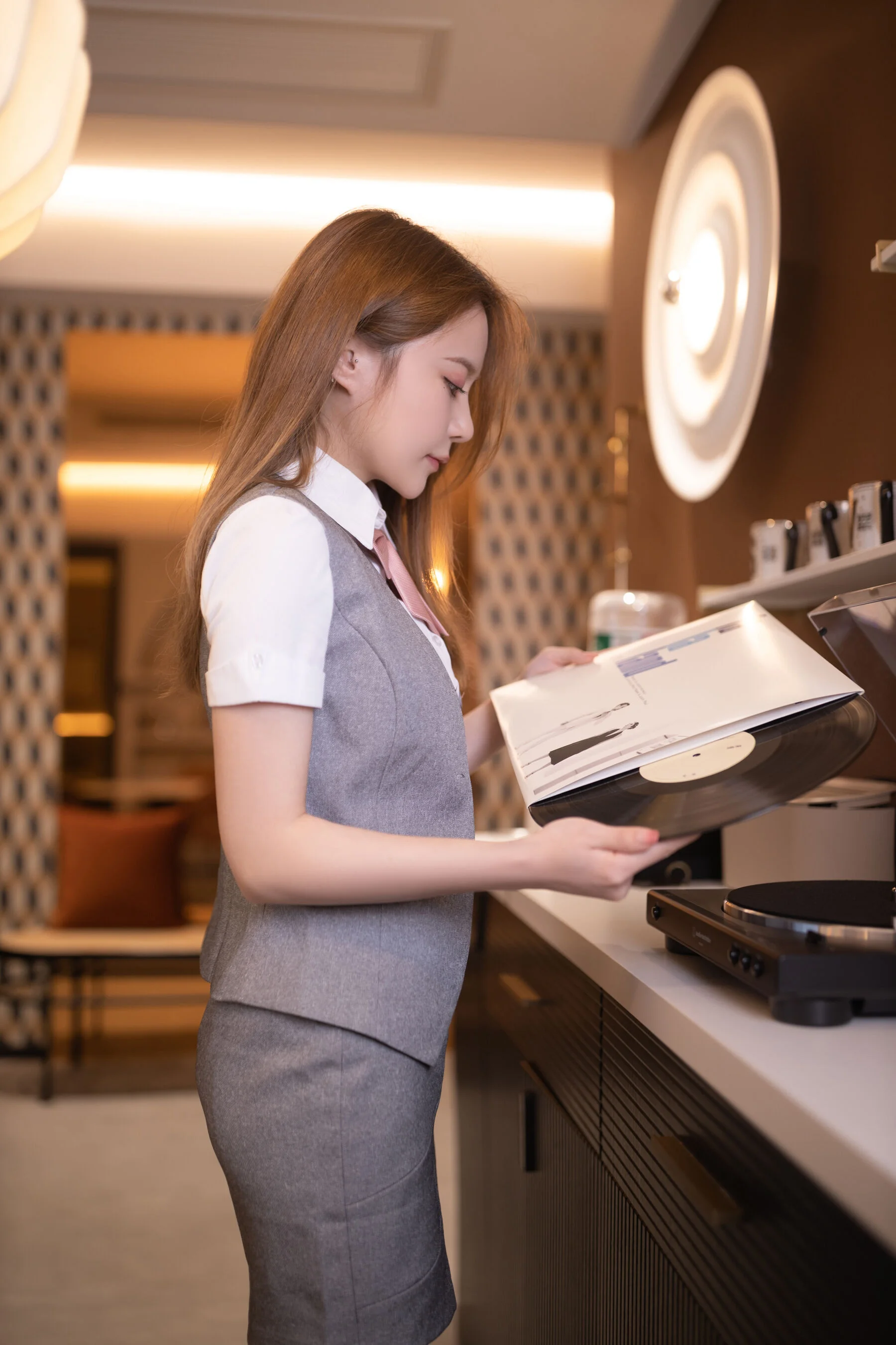 鱼子酱Fish《透明人》 - Photo 2