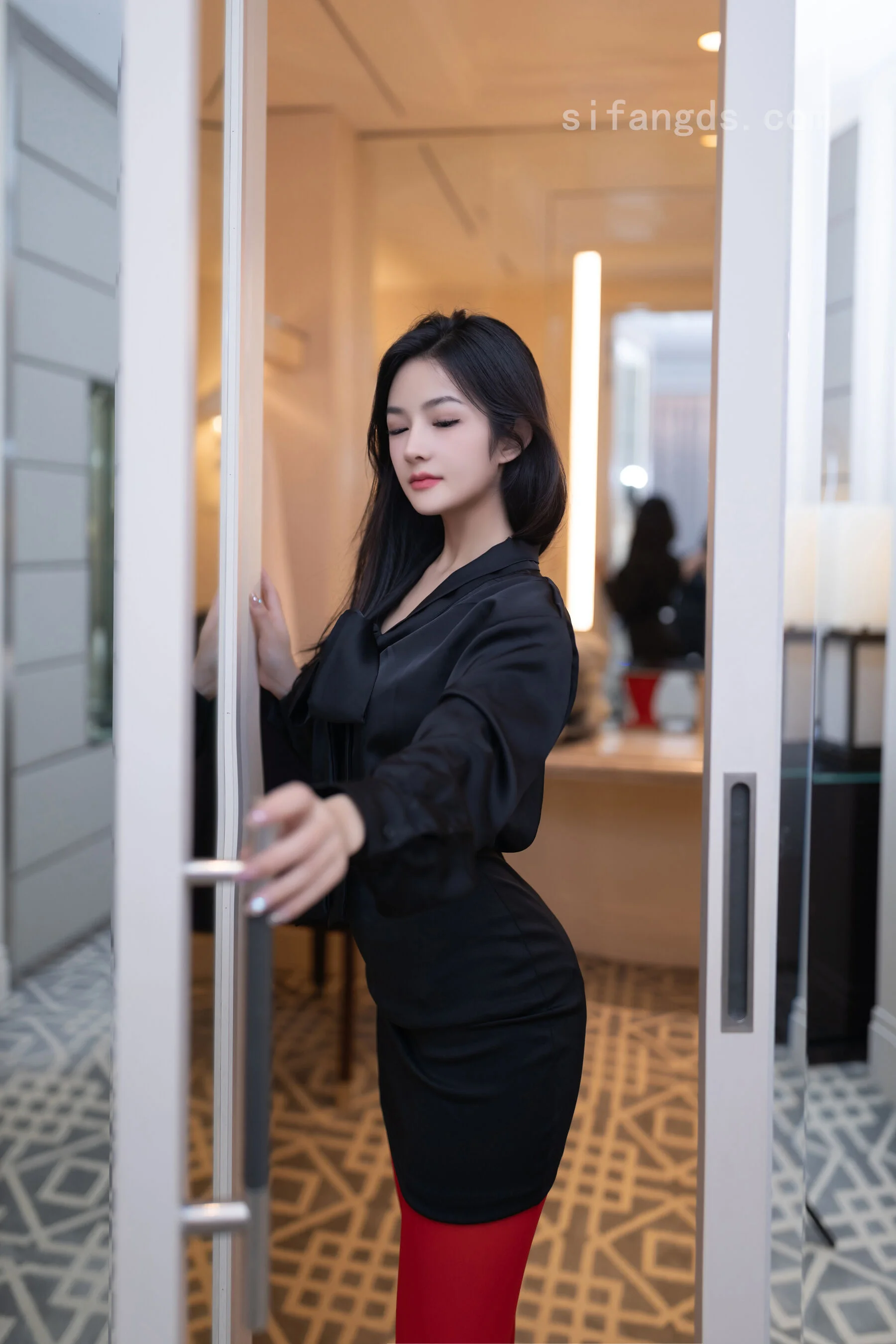 谭小灵《私购流出》 - Photo 5