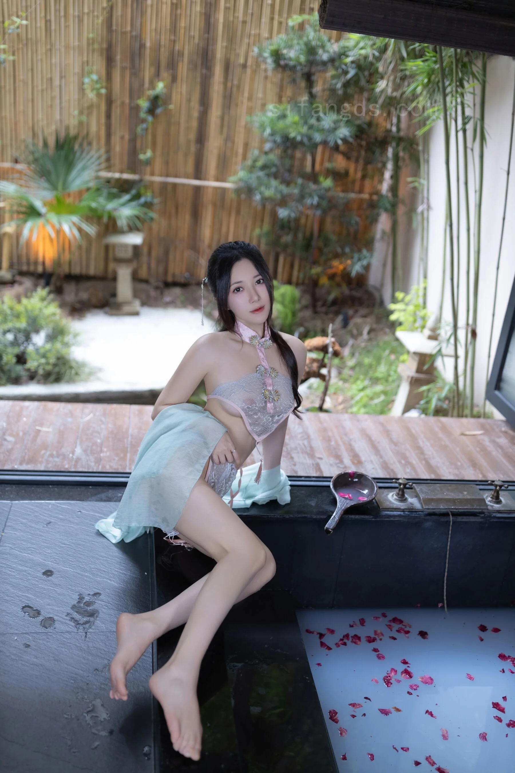 鱼子酱Fish《花瓣浴》 - Photo 23