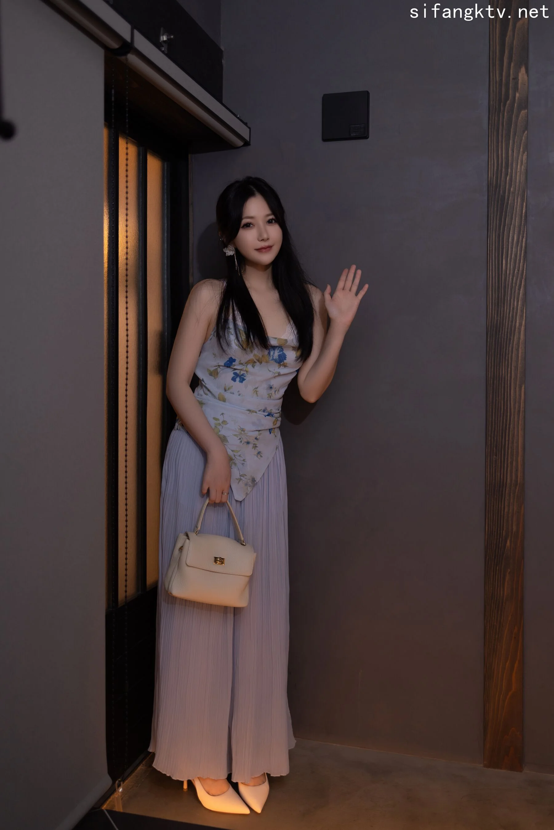 鱼子酱Fish《她的体香》 - Photo 3